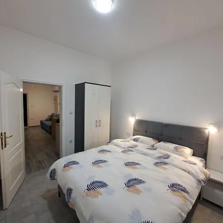 Apartment Vico